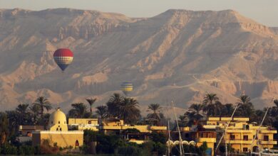 البالون الطائرف الأقصر